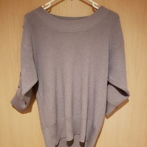 Lightweight sweater